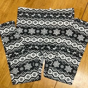 West Loop Black and White Leggings